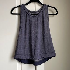 Lululemon top
